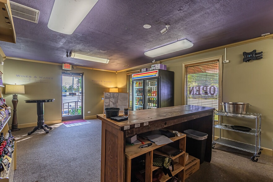 More Photos Of 1 N Marine Blvd, Jacksonville Storefront Retail Office For Sale