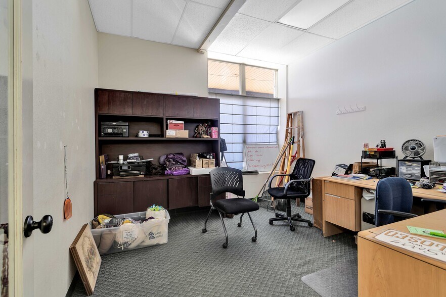 More Photos Of 56300 29 Palms Hwy, Yucca Valley Medical For Sale