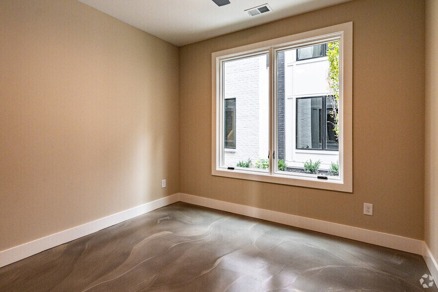 More Photos Of 1020 Jefferson St, Nashville Apartments For Sale