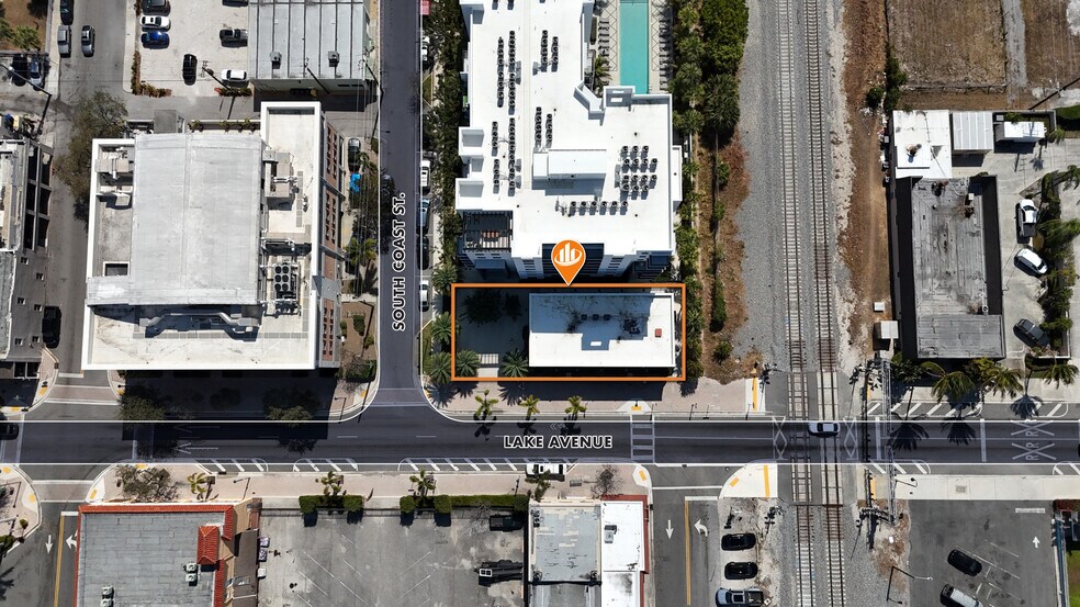 More Photos Of 1017 Lake Ave, Lake Worth Storefront Retail Office For Lease