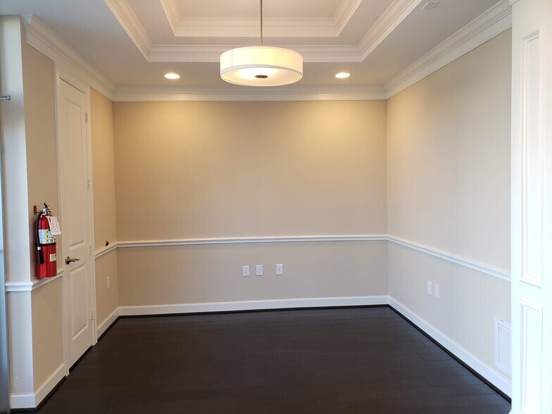 More Photos Of 440 Cobia Dr, Katy Office For Lease