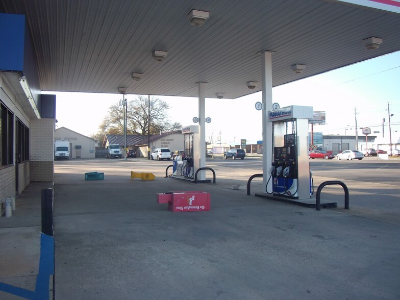 More Photos Of 5670 Atlanta Hwy, Montgomery Convenience Store For Lease