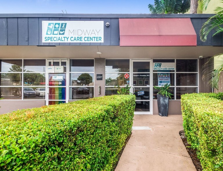 More Photos Of 2500-2550 NE 15th Ave, Wilton Manors Loft Creative Space For Sale