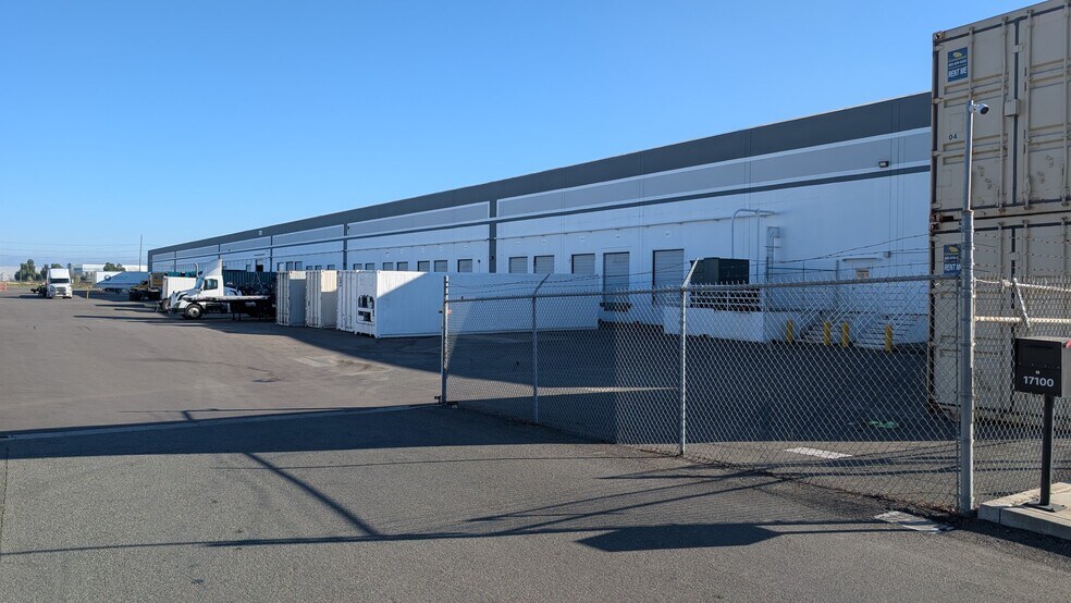 More Photos Of 17100 S Harlan Rd, Lathrop Manufacturing For Lease