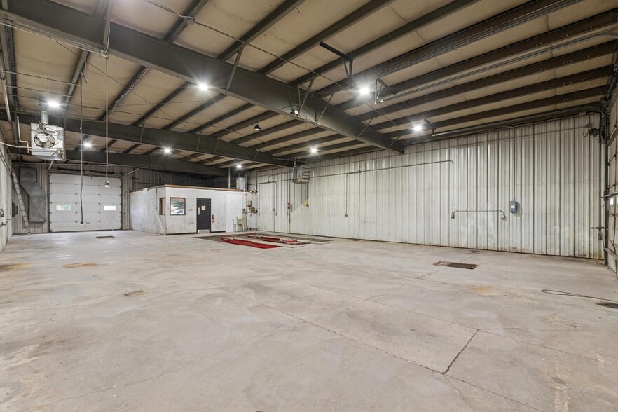 More Photos Of 6470 US Highway 93 S, Whitefish General Retail For Sale