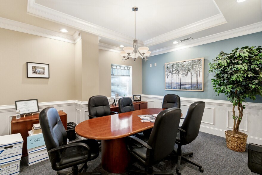 More Photos Of 131 Tradition Trl, Holly Springs Flex For Lease