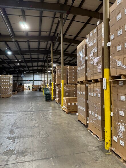 More Photos Of 19919 W Shawnee Mission Pky, Shawnee Manufacturing For Sale