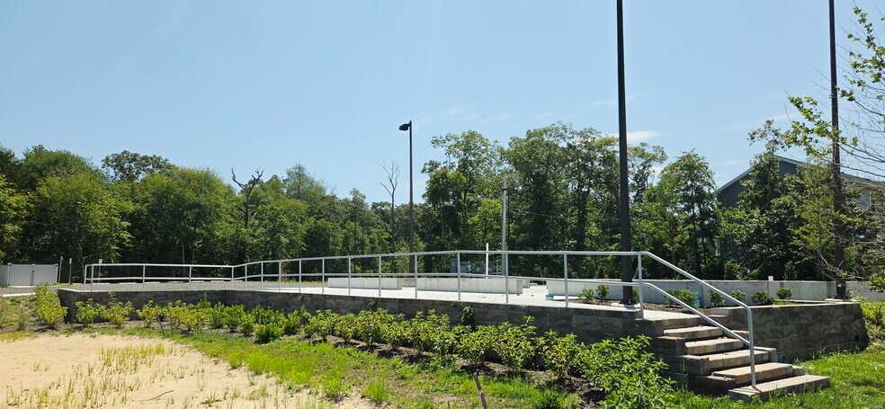 More Photos Of 41 Pennsylvania Ave, Waretown Marina For Sale