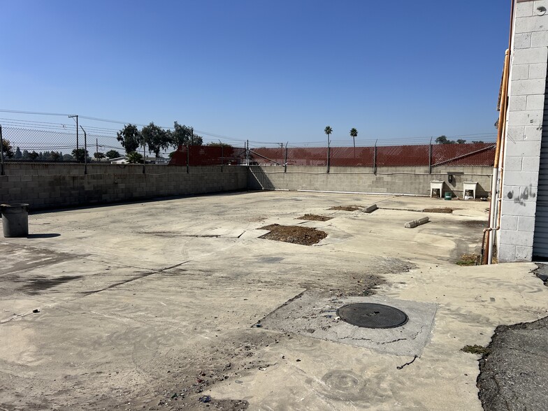 More Photos Of 15251 Boyle Ave, Fontana Warehouse For Sale
