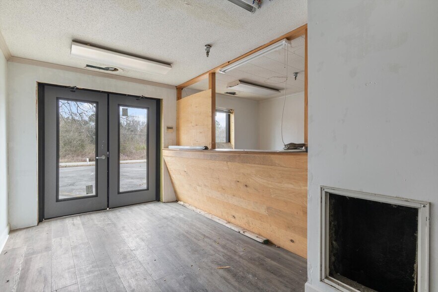 More Photos Of 1811-1813 Old Estill Springs Rd, Tullahoma Warehouse For Sale