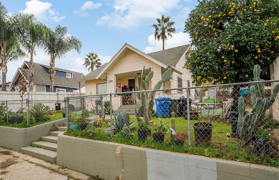 More Photos Of 6072 York Blvd, Los Angeles Freestanding For Sale