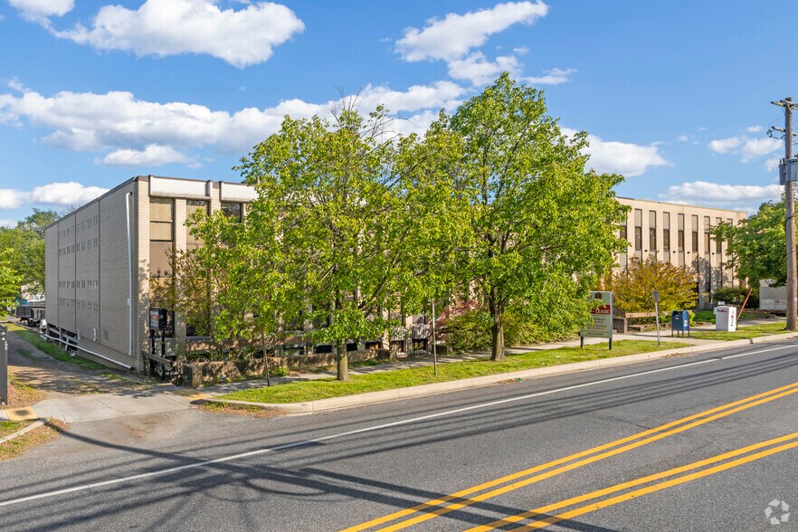 More Photos Of 411-413 Crain Hwy S, Glen Burnie Office For Lease