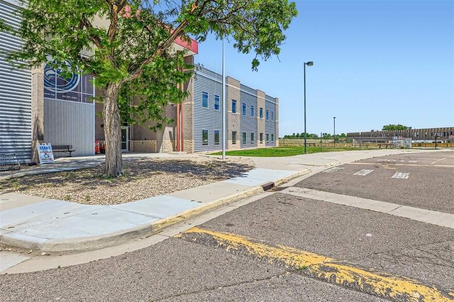 More Photos Of 801 Yosemite St, Denver Schools For Sale