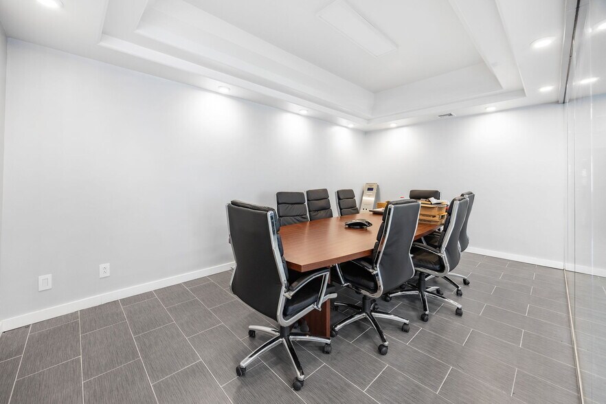 More Photos Of 2614 W 13th St, Brooklyn Warehouse For Sale