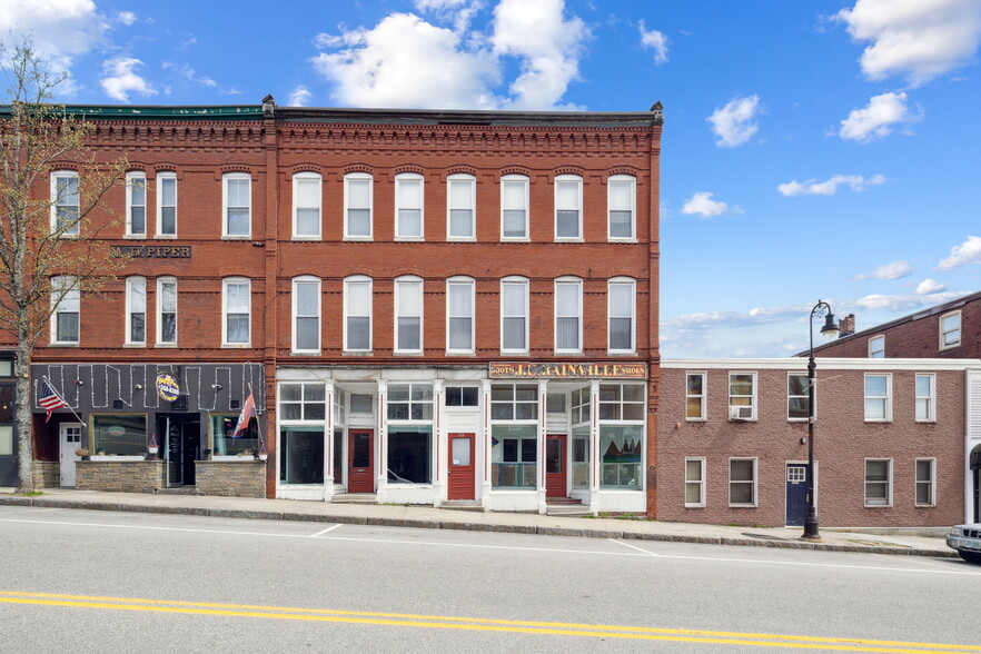 Primary Photo Of 135 Main St, Pembroke Storefront Retail Residential For Lease