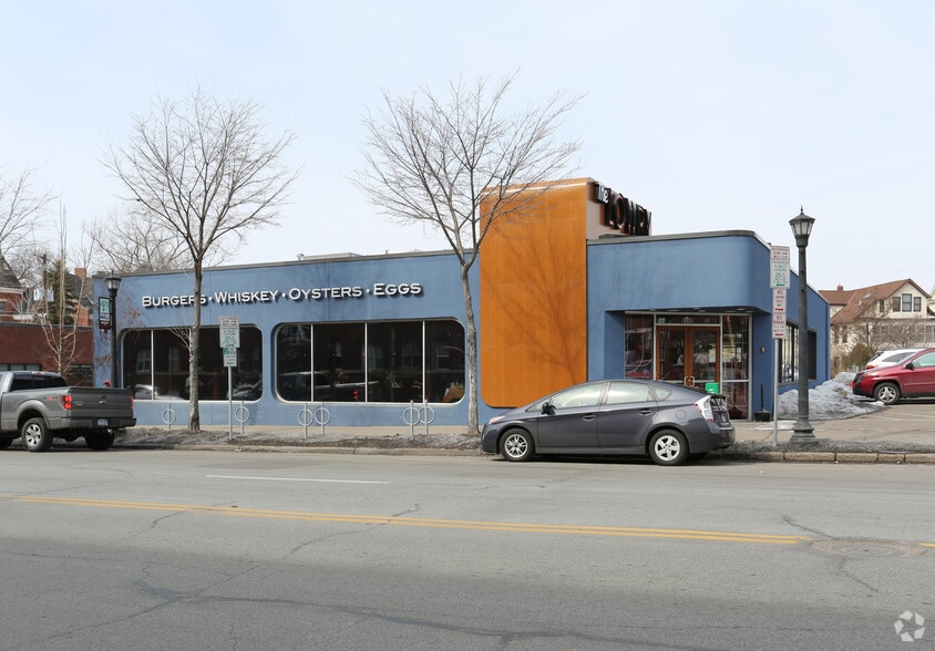 Primary Photo Of 2112 Hennepin Ave, Minneapolis Restaurant For Lease