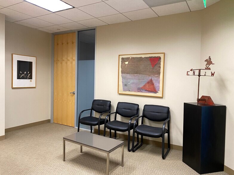 More Photos Of 1925 Century Park E, Los Angeles Office For Lease