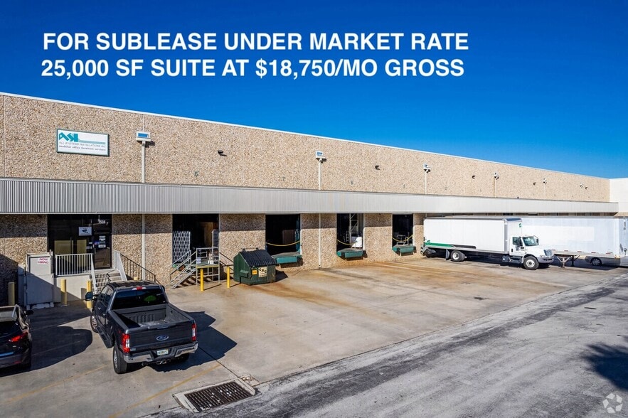 More Photos Of 7510-7540 S Presidents Dr, Orlando Warehouse For Lease