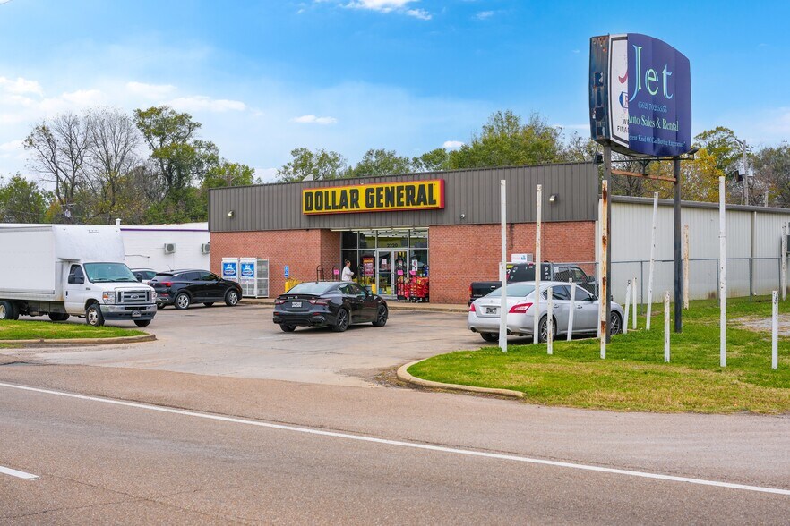 More Photos Of 2228 US 82, Greenville Freestanding For Sale