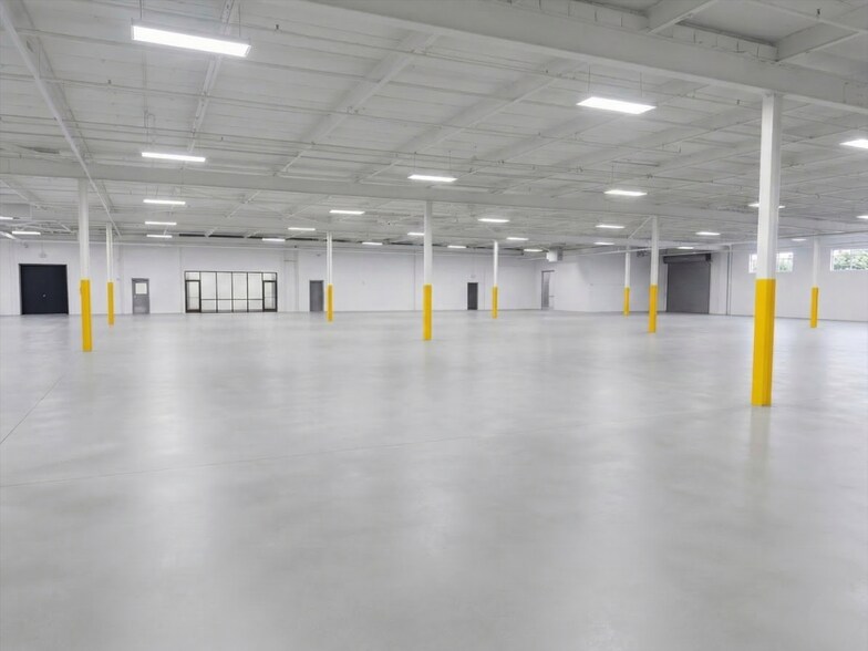 More Photos Of 6119 W Howard St, Niles Warehouse For Sale