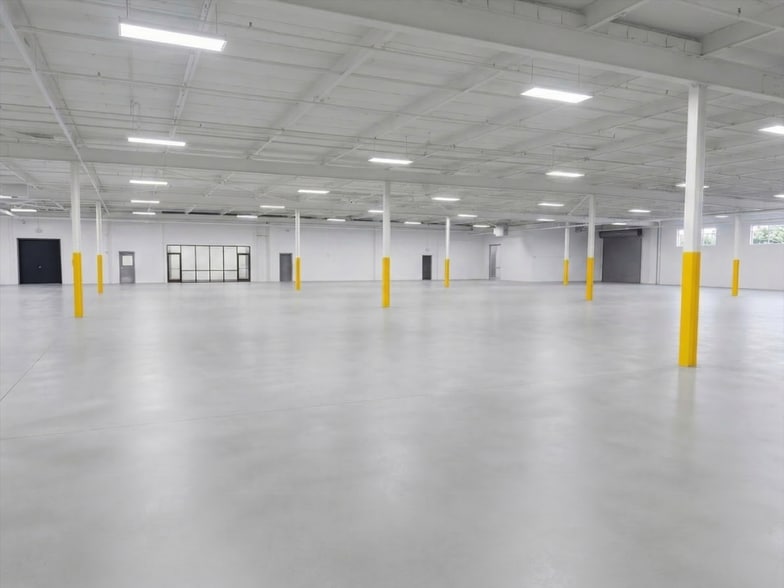 More Photos Of 6119 W Howard St, Niles Warehouse For Sale