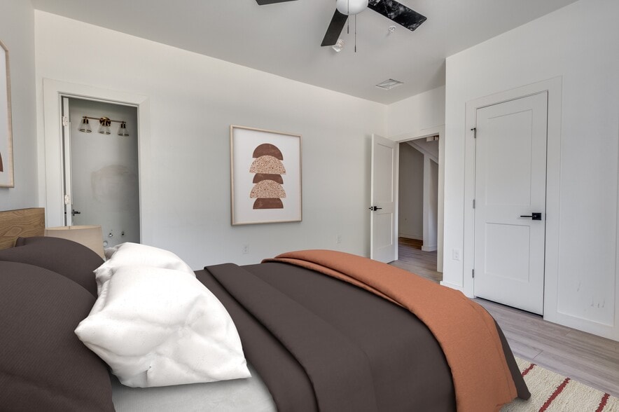 More Photos Of 504 O Connor Rd, Irving Multifamily For Sale