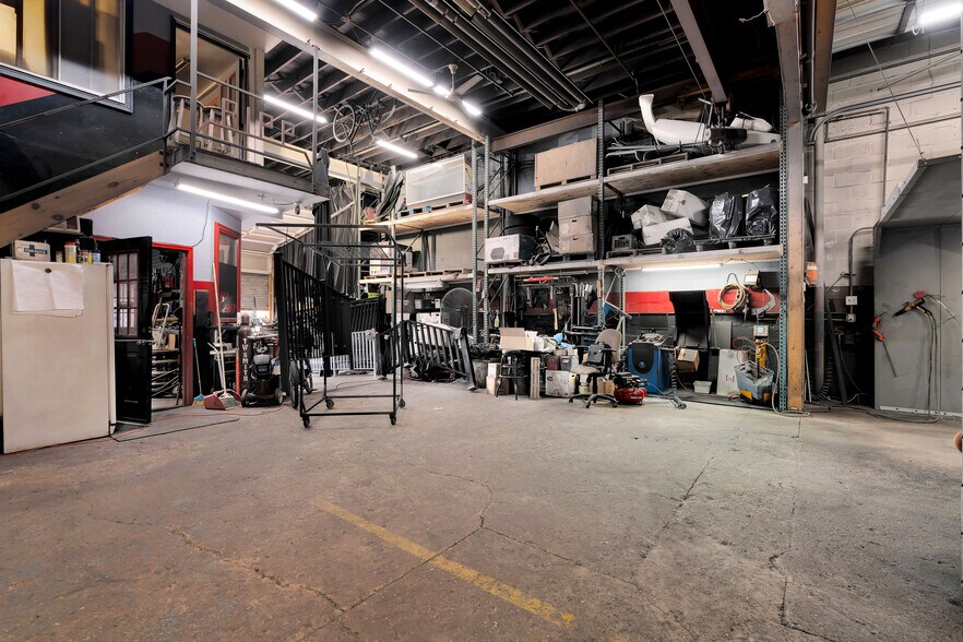 More Photos Of 148 Lynhurst Ave, Staten Island General Retail For Sale