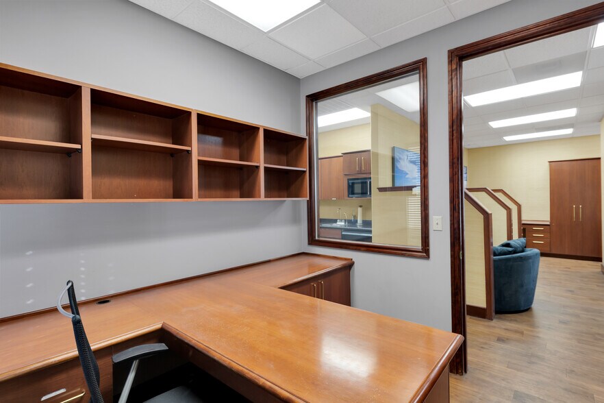 More Photos Of 4431 S Eastern Ave, Las Vegas Medical For Lease