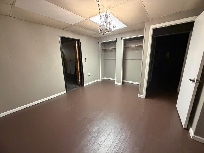 More Photos Of 359 W Shadburn Ave, Buford Freestanding For Sale