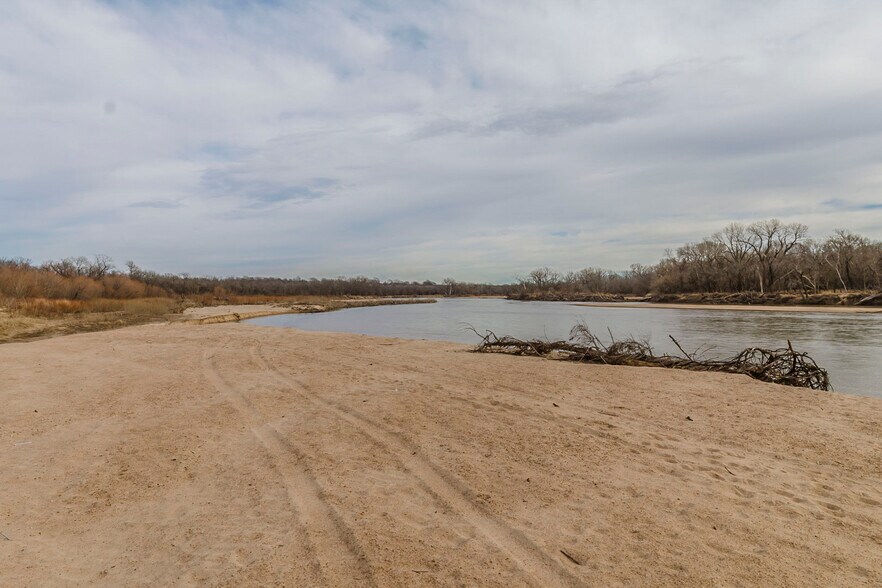 More Photos Of 79+/- Acres on 272nd Rd. Rd @ 41st Rd, Arkansas City Land For Sale