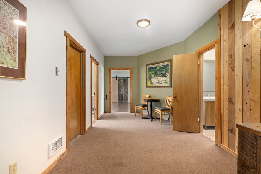 More Photos Of 101 Provence View Ln, Sequim Restaurant For Sale