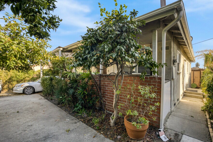 More Photos Of 2714 New Jersey St, Los Angeles Multifamily For Sale