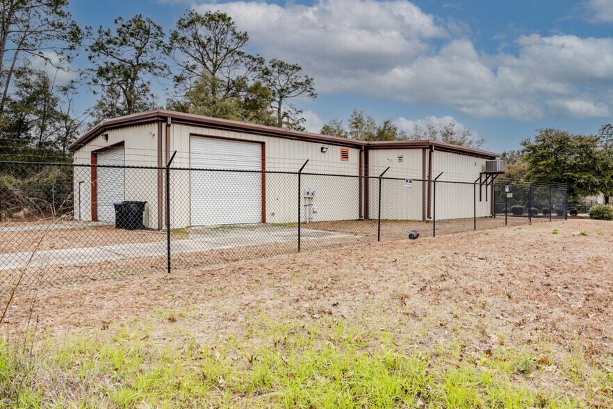 More Photos Of 4770 Shelfer Rd, Tallahassee Warehouse For Sale
