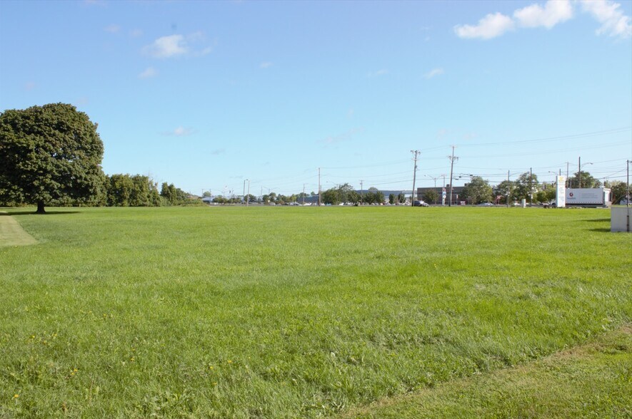 More Photos Of 1801 Mt Read Blvd, Rochester Warehouse For Lease