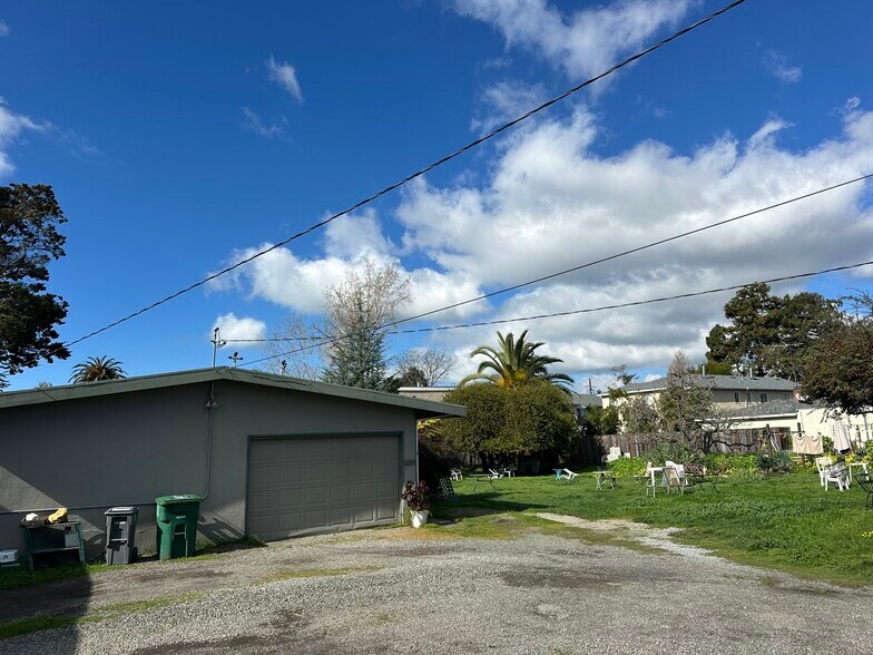 More Photos Of 2212 Sacramento St, Berkeley Multifamily For Sale