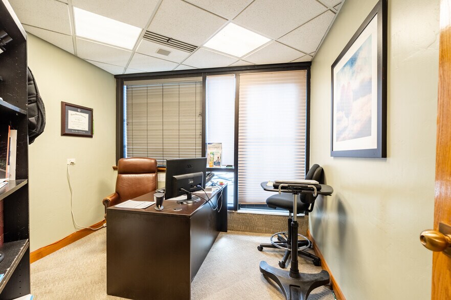 More Photos Of 1055 N 300 W, Provo Medical For Sale
