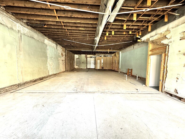 More Photos Of 111 Sage St, Toccoa Storefront Retail Residential For Sale