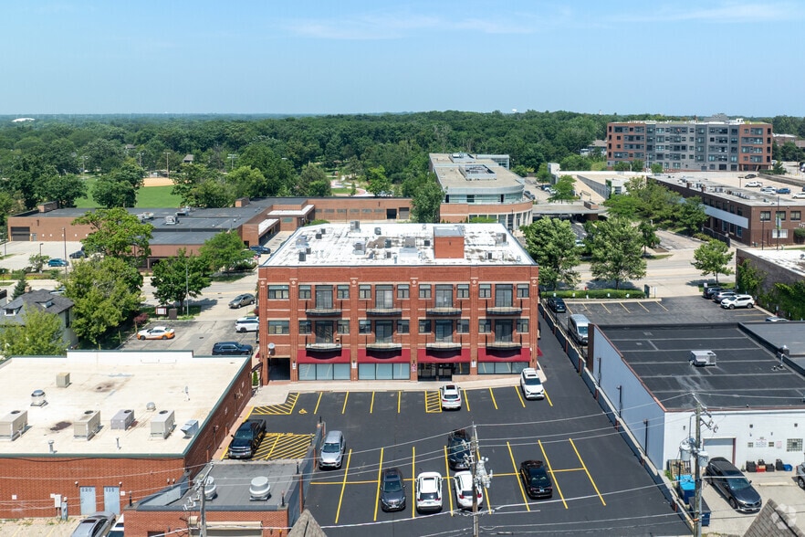 More Photos Of 806 Central Ave, Highland Park Office For Lease