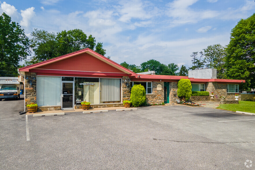 Primary Photo Of 3509 West Chester Pike, Newtown Square Storefront For Lease