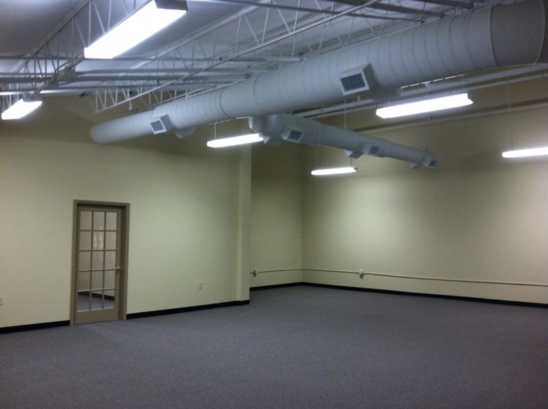 More Photos Of 7417-7433 Chapman Hwy, Knoxville Freestanding For Lease