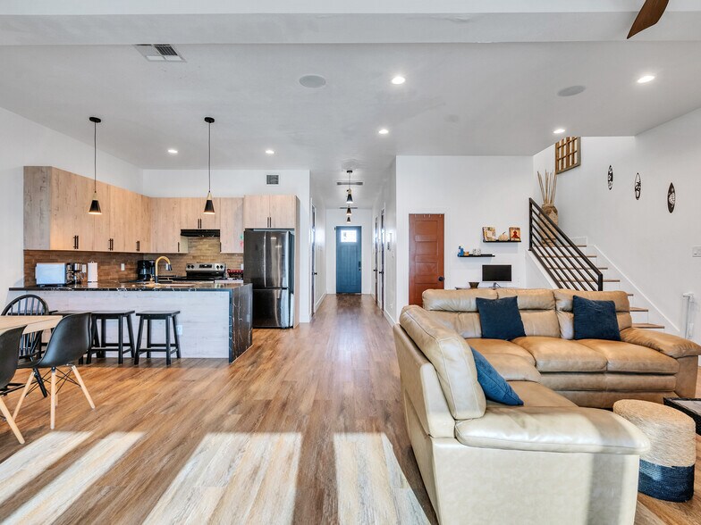 More Photos Of 10602 Blue Water Hwy, Freeport Multifamily For Sale