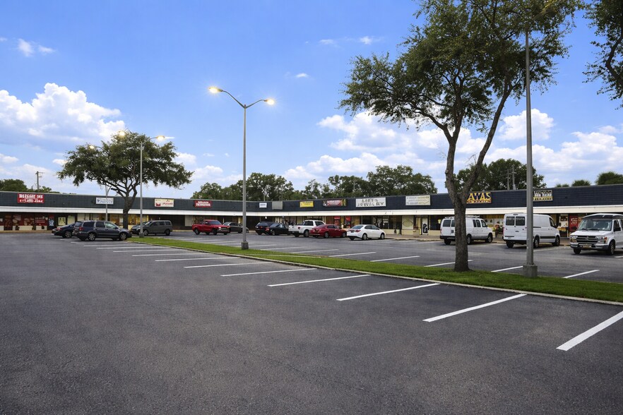 More Photos Of 6700-6726 Hanley Rd, Tampa Storefront For Lease