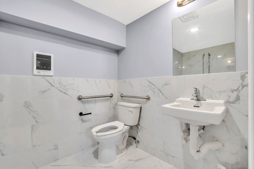 More Photos Of 155-157 Clifton Ave, Newark Apartments For Sale