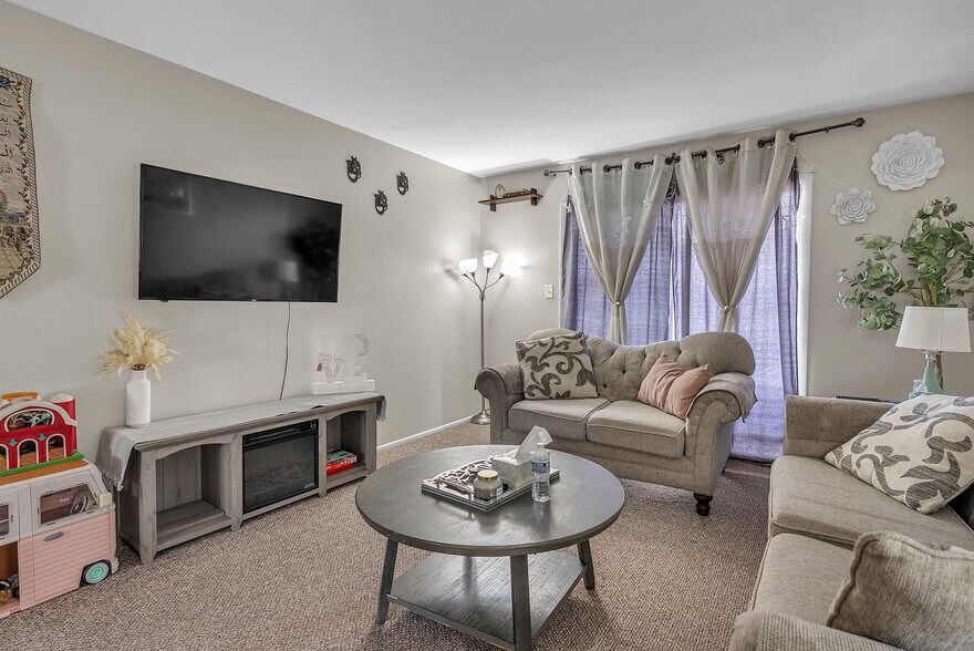 More Photos Of 9201 Kennedy Ave, Highland Apartments For Sale