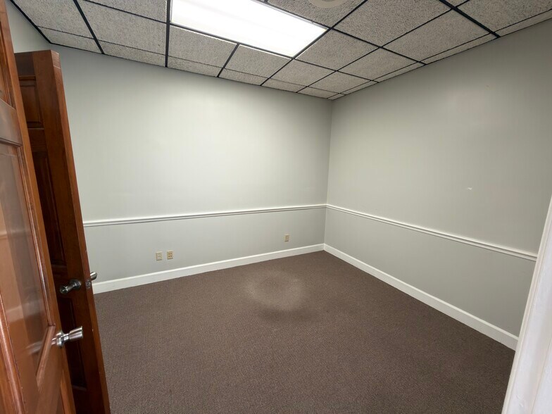 More Photos Of 3201 SW 34th Ave, Ocala Office For Lease