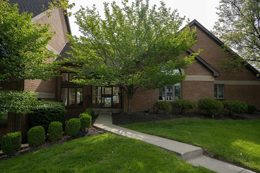 More Photos Of 190 S State St, Westerville Office For Lease