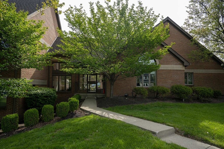 More Photos Of 190 S State St, Westerville Office For Lease