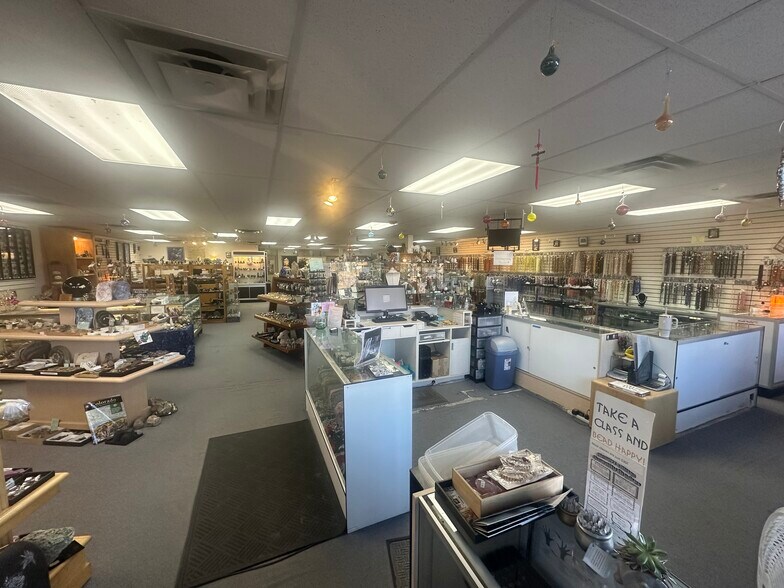 More Photos Of 457 Wadsworth Blvd, Lakewood Storefront For Lease