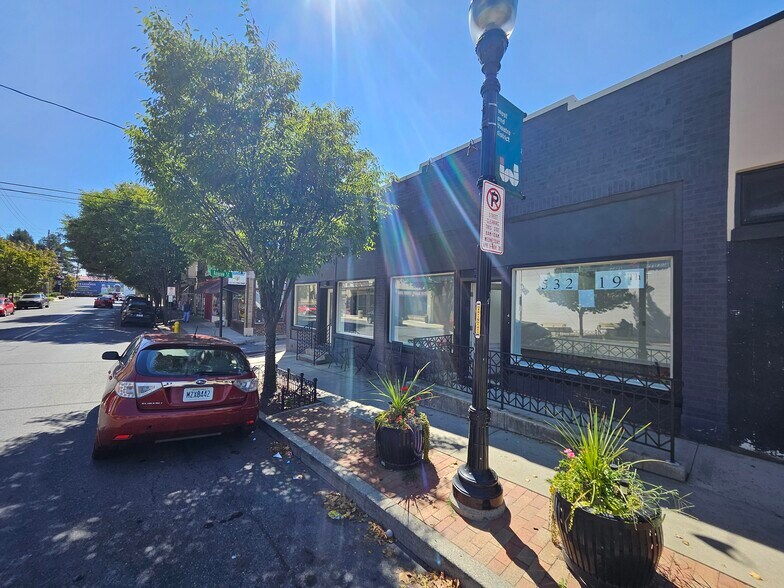 More Photos Of 1902 W Allen St, Allentown Storefront For Lease