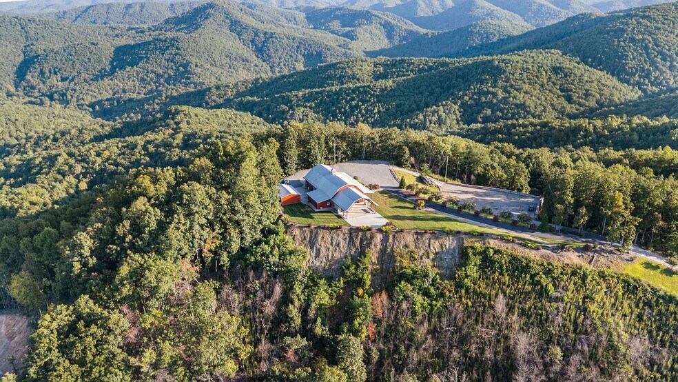 More Photos Of 6572 Burkemont Rd, Morganton Specialty For Sale